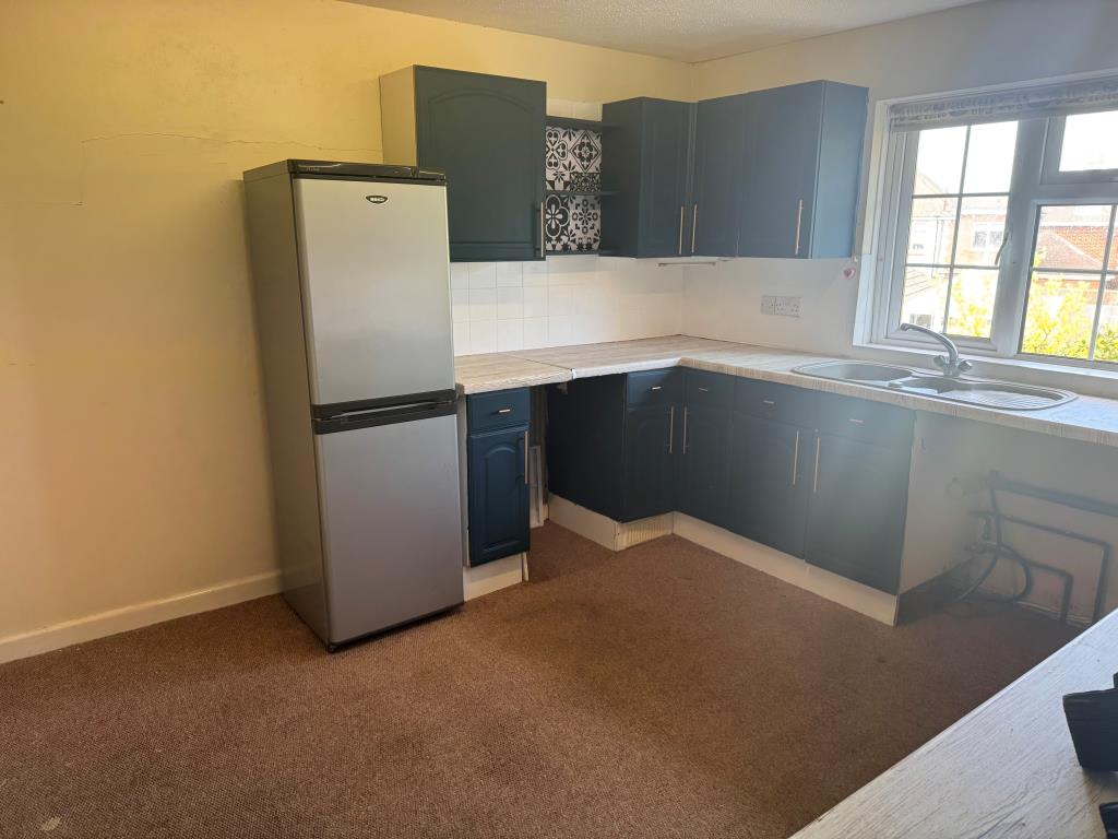 Lot: 129 - TWO-BEDROOM FLAT WITH GARAGE AND GARDEN - Looking Back Into the Kitchen from the Landing